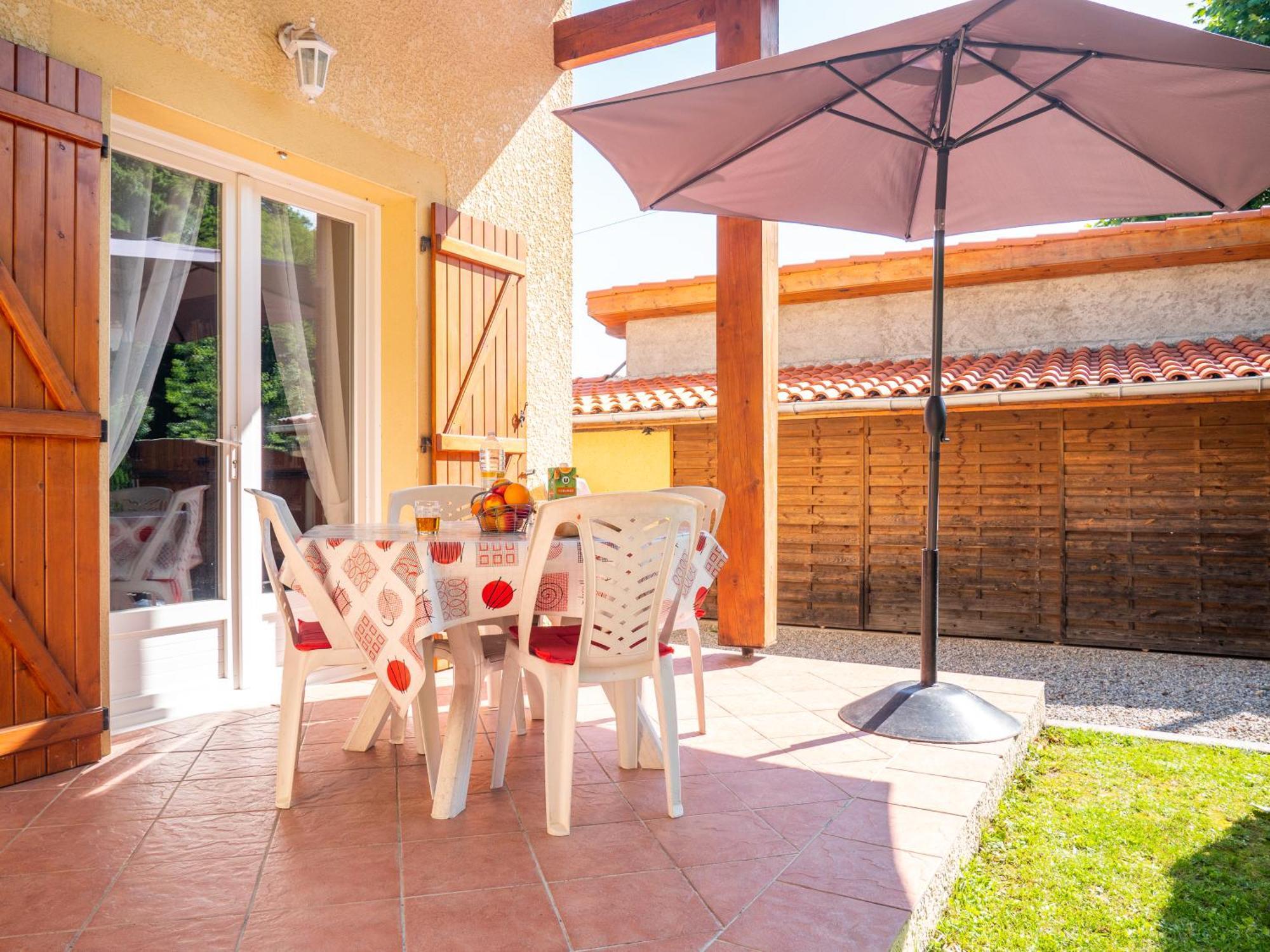 Maison De Vacances Bompas  Exterior photo